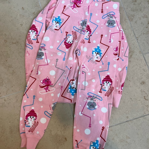 Hanna Andersson PJs - Picture 2 of 4